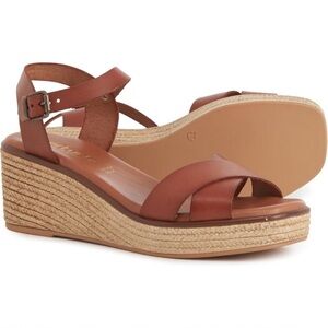 🎉LAST CHANCE🎉BERTUCHI Made in Spain Quarter Strap Wedge Sandals - Leather